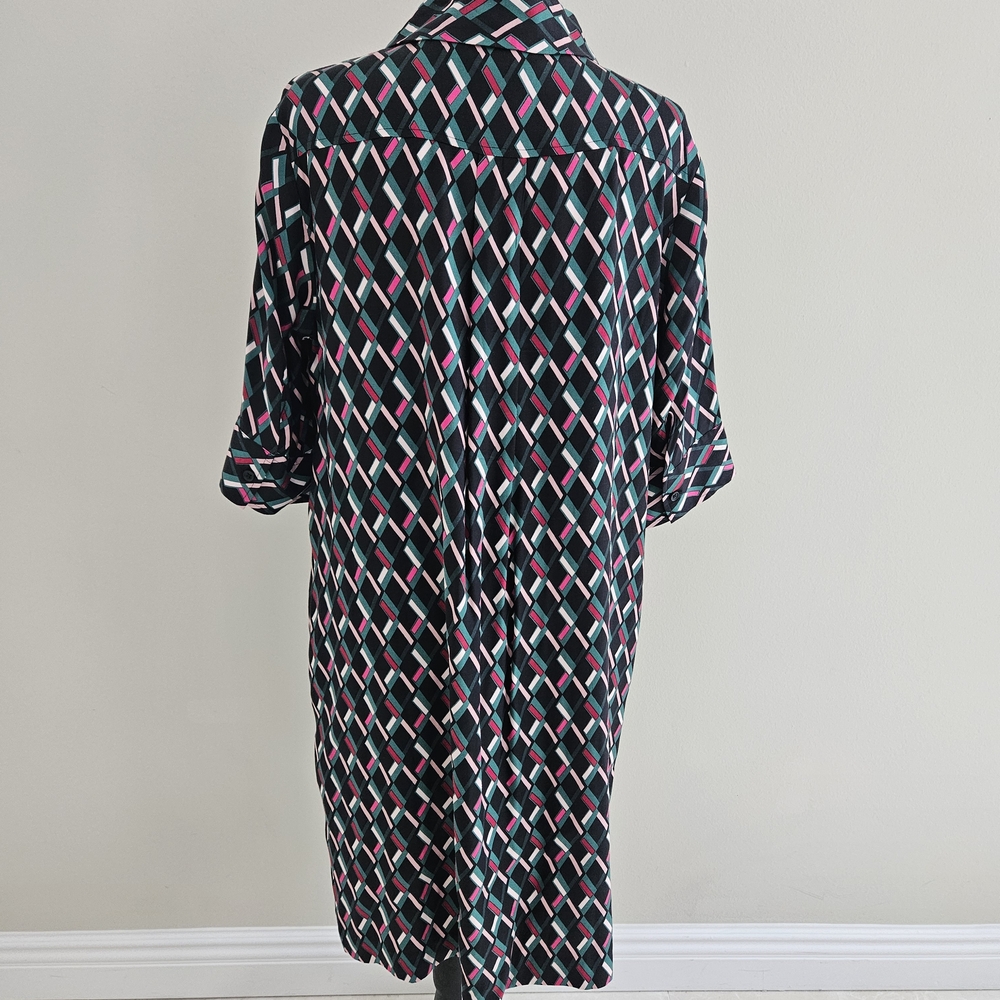 Geometric Patterned Dress - Picture 4 of 5